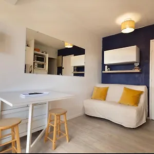  Appartement Les Rives De La Favière Piscine Et Tennis Les Pieds Dans L'eau