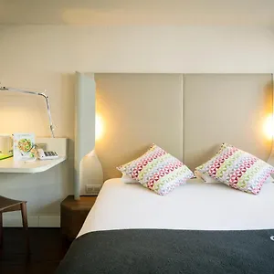 *** Hotel Campanile Genève - Francia